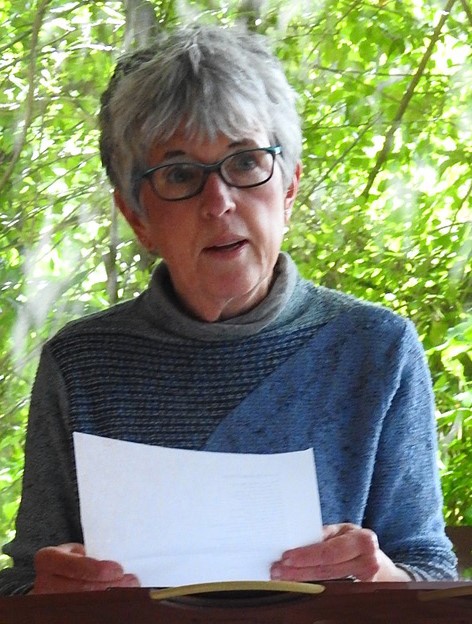 Author photo of Claire Scott